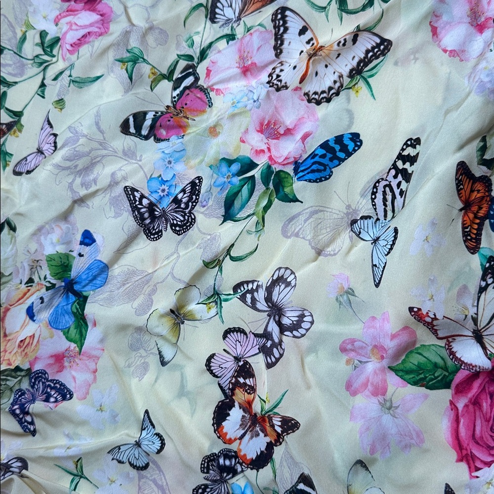 L'AGENCE Klaire cover Up skirt pale yellow garden butterflies - Picture 4 of 5